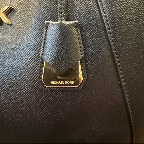 Michael Kors Maddie Medium Black Crossgrain Leather Tote – Gently Used - Picture 3 of 14